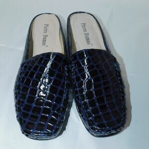 NWOB Pierre Dumas Hazel Navy embossed croc Mule 7